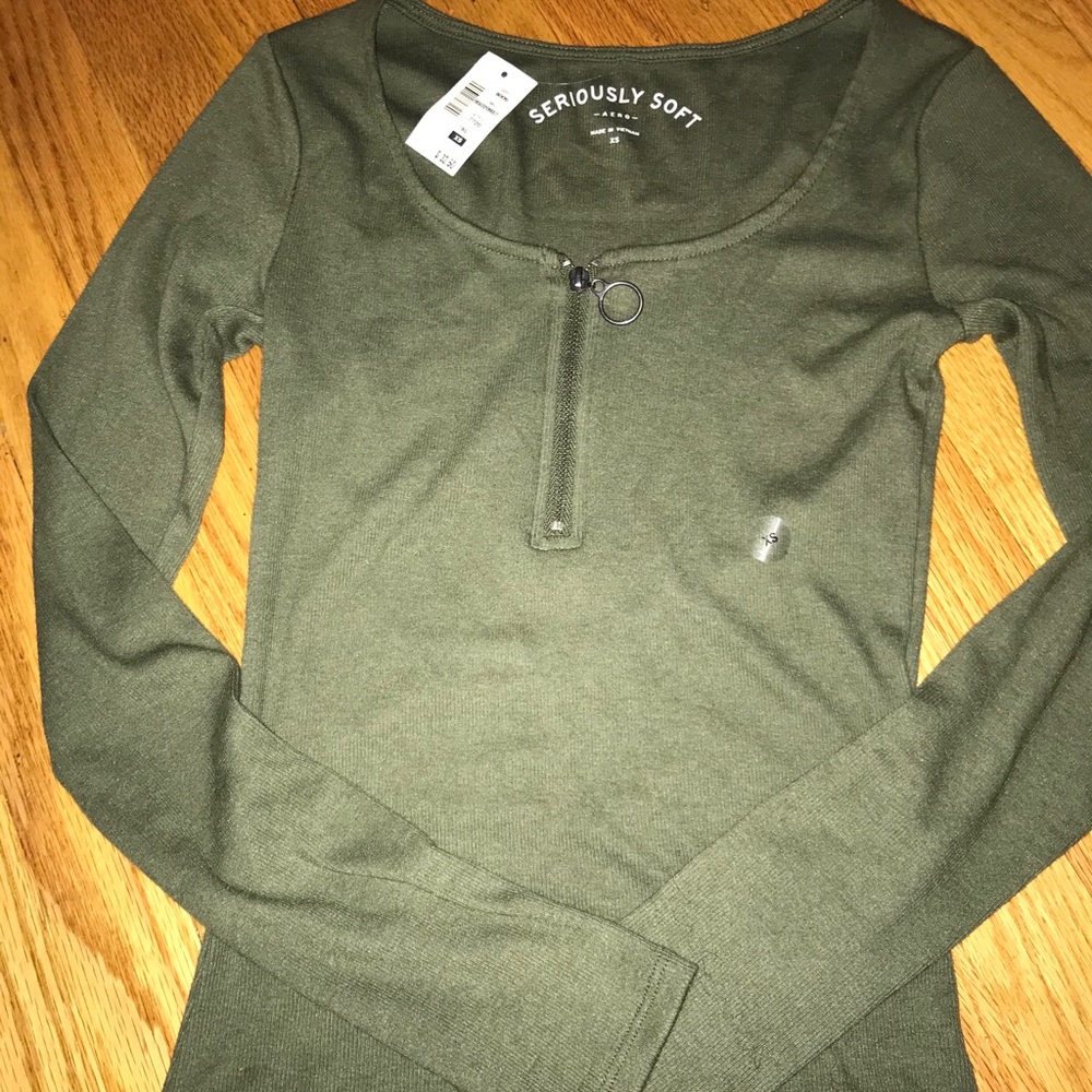 Body con Olive green shirt